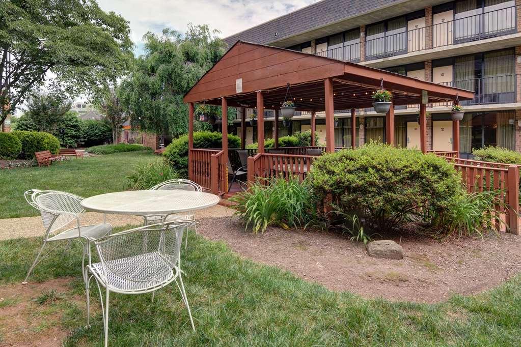 Suburban Studios Tysons Corner Vienne Facilités photo
