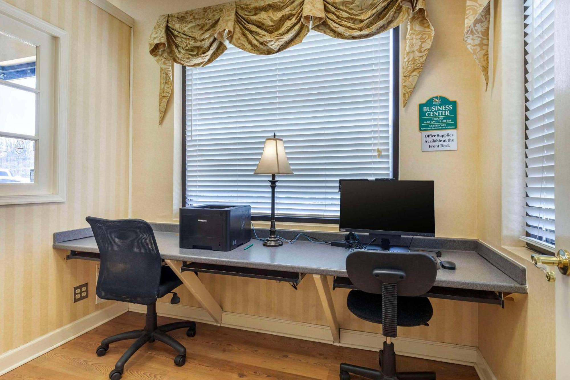 Suburban Studios Tysons Corner Vienne Extérieur photo