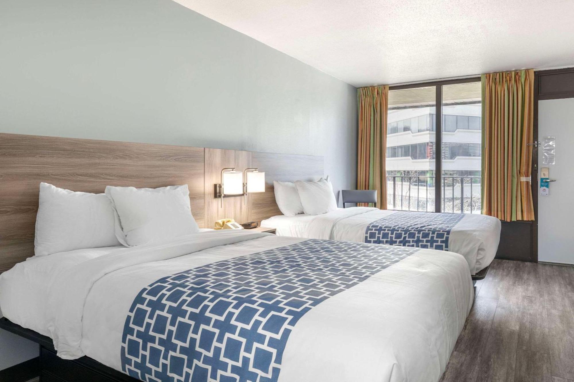 Suburban Studios Tysons Corner Vienne Extérieur photo